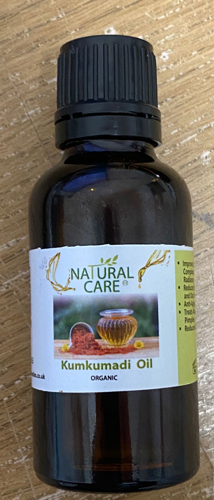 Organic Kumkumadi with Saffron Oil 10ml glass dropper bottle