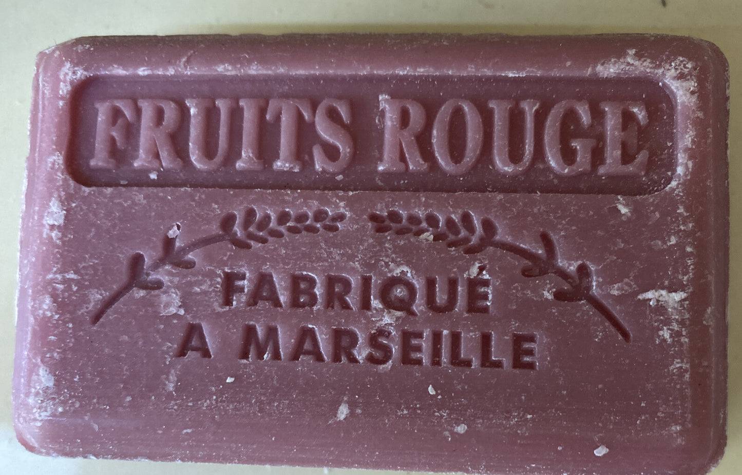 Savon de Marseille French Natural BIO Soap  Fruits De Rouge Red Fruit  100g