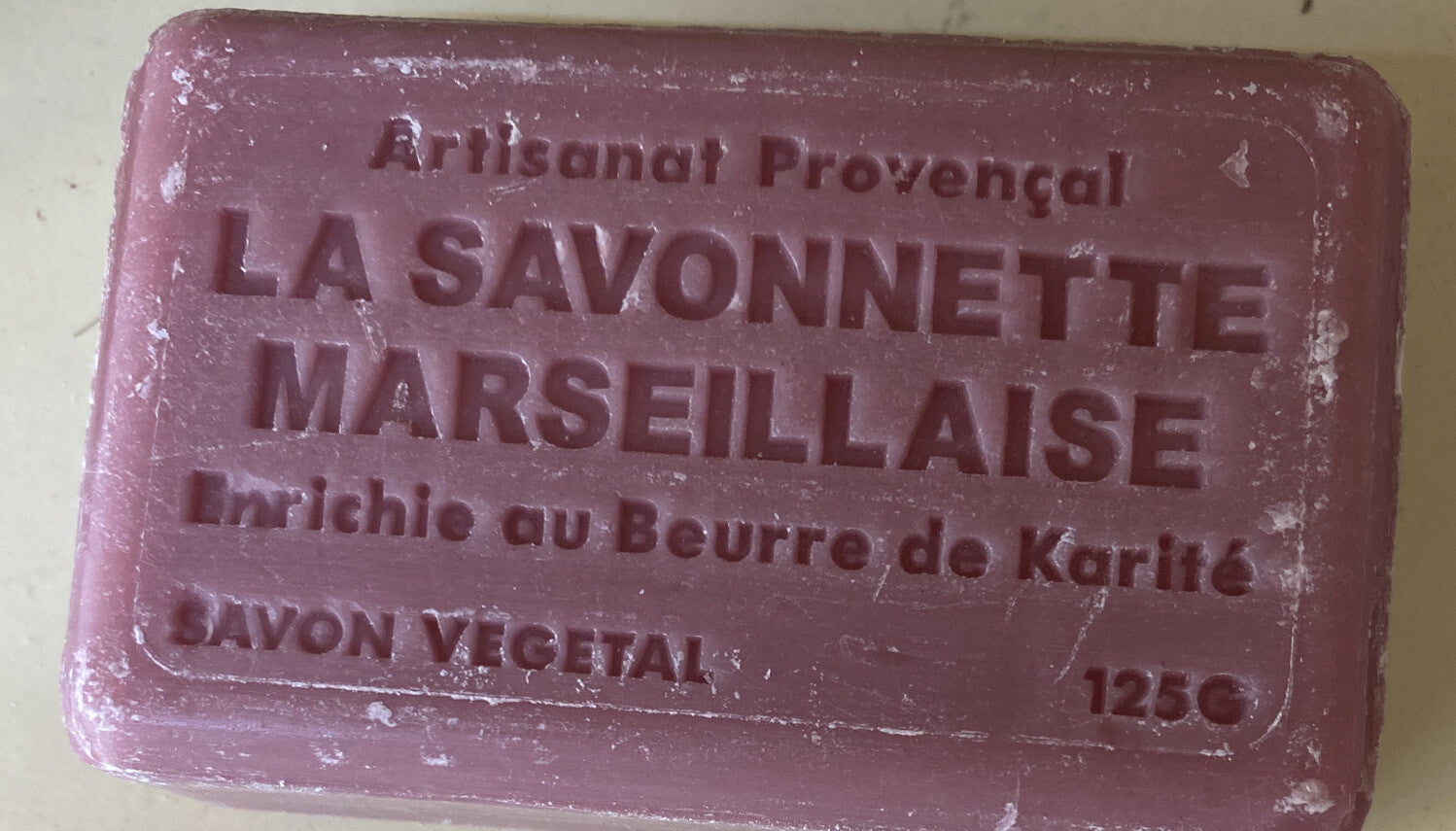Savon de Marseille French Natural BIO Soap  Fruits De Rouge Red Fruit  100g