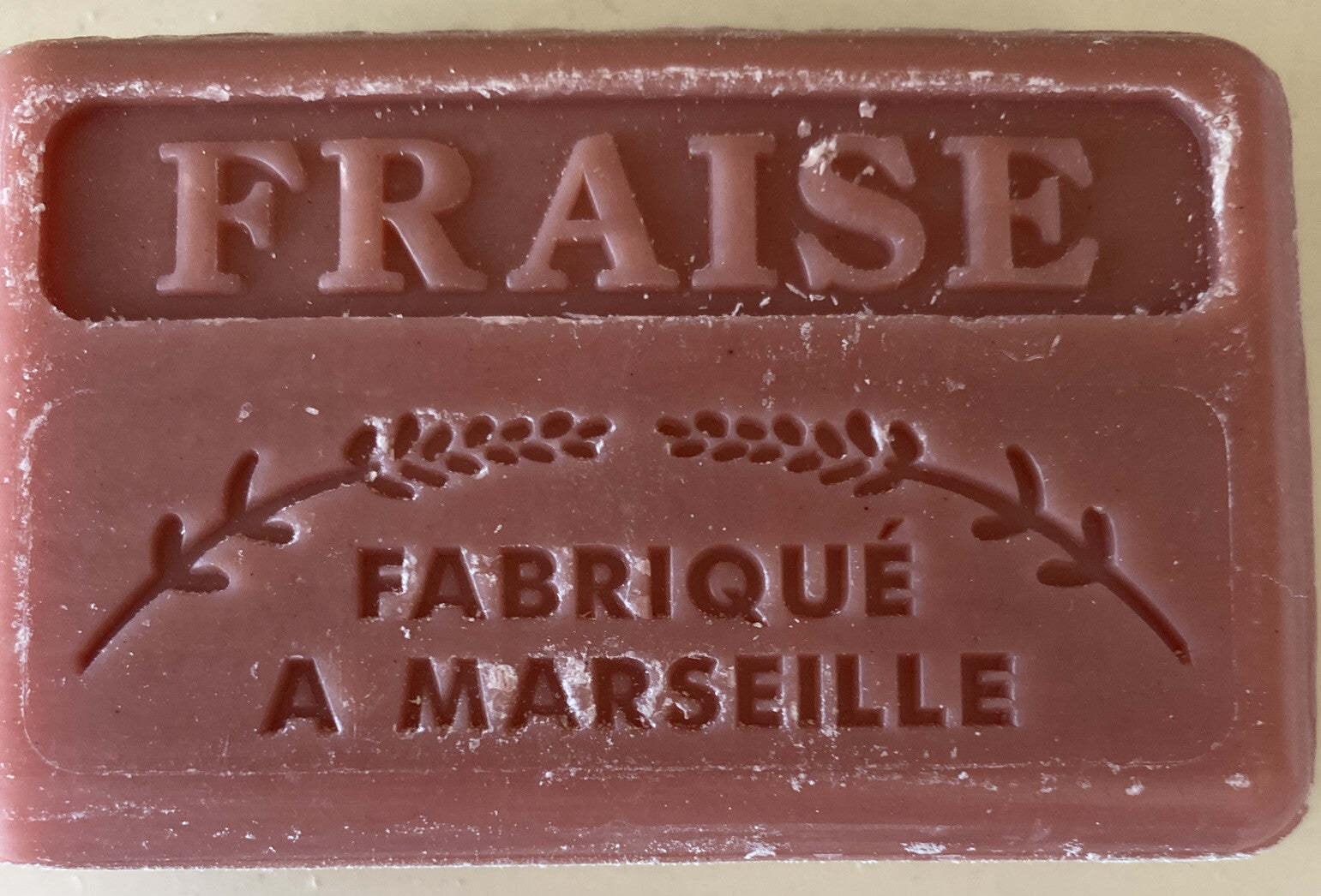 Savon de Marseille French Natural BIO Soap Fraise Strawberry 100g