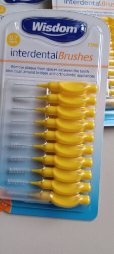 Wisdom Interdental Brushes ( Yellow 0.7 mm - Fine ) Effectively cleans larger spaces between teeth