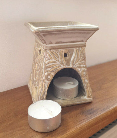 Venetian Square Scroll Design Oil Burner